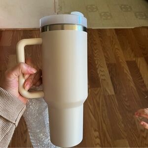 Beige Travel Mug with Handle